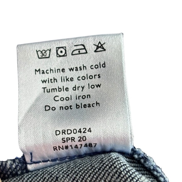 DRAPER JAMES SHORT SLEEVE DARK WASH COTTON DENIM SHIFT DRESS - Picture 14 of 14